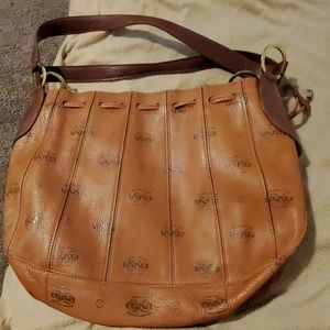 Shoulder bag